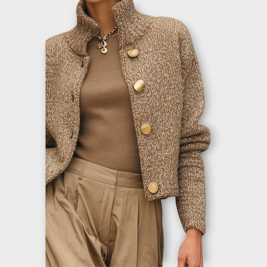 Sweter z Teksturowanej Dzianiny z Luksusowymi Guzikami