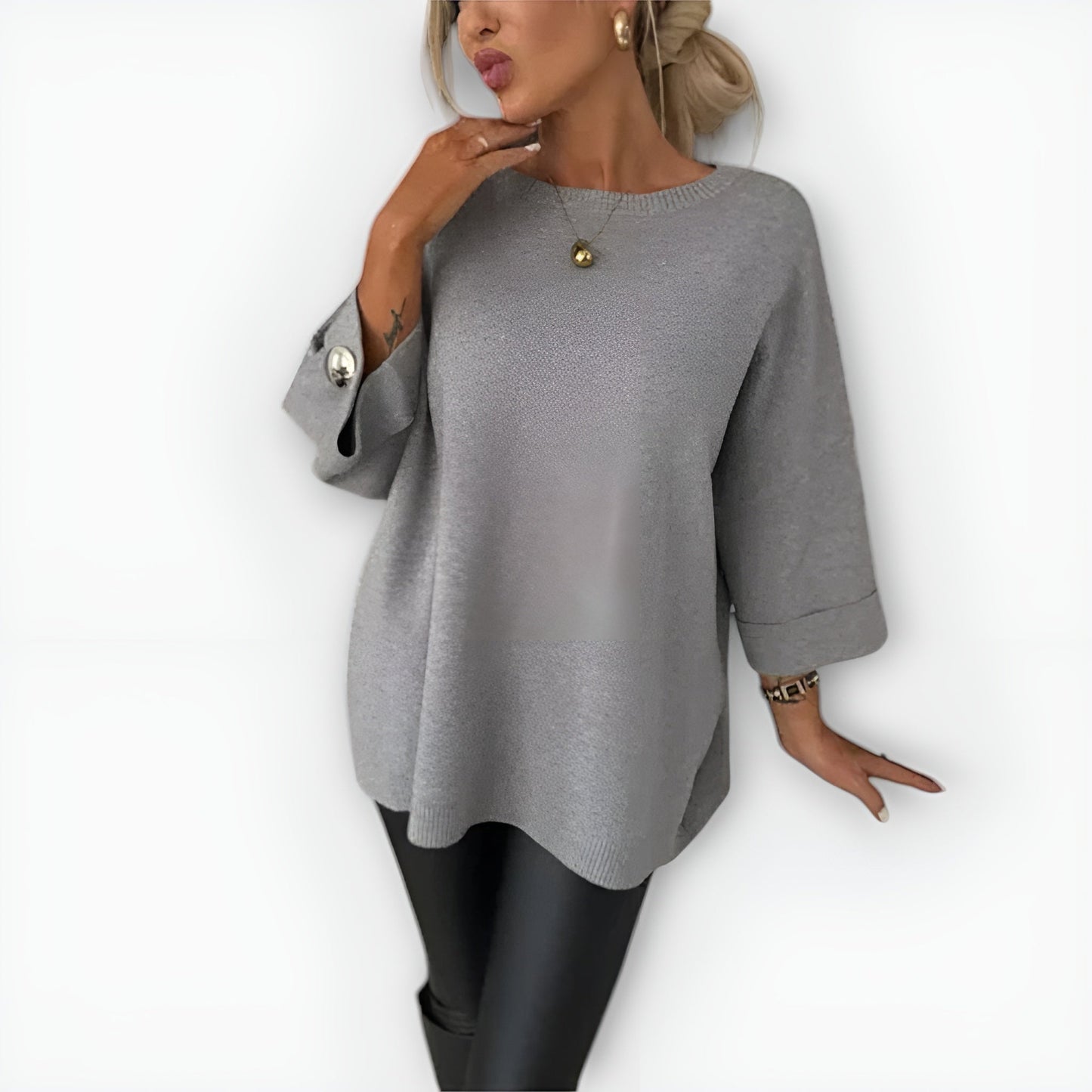 HAILEY – OVERSIZED BUTTON-CUFF SWEATER