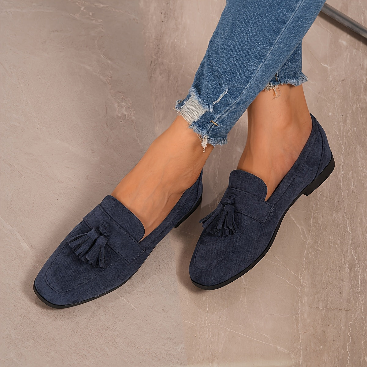 Lorae | Textured Tassel Loafers