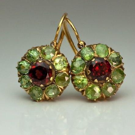 Elegant Round Green And Red Crystal | Earrings