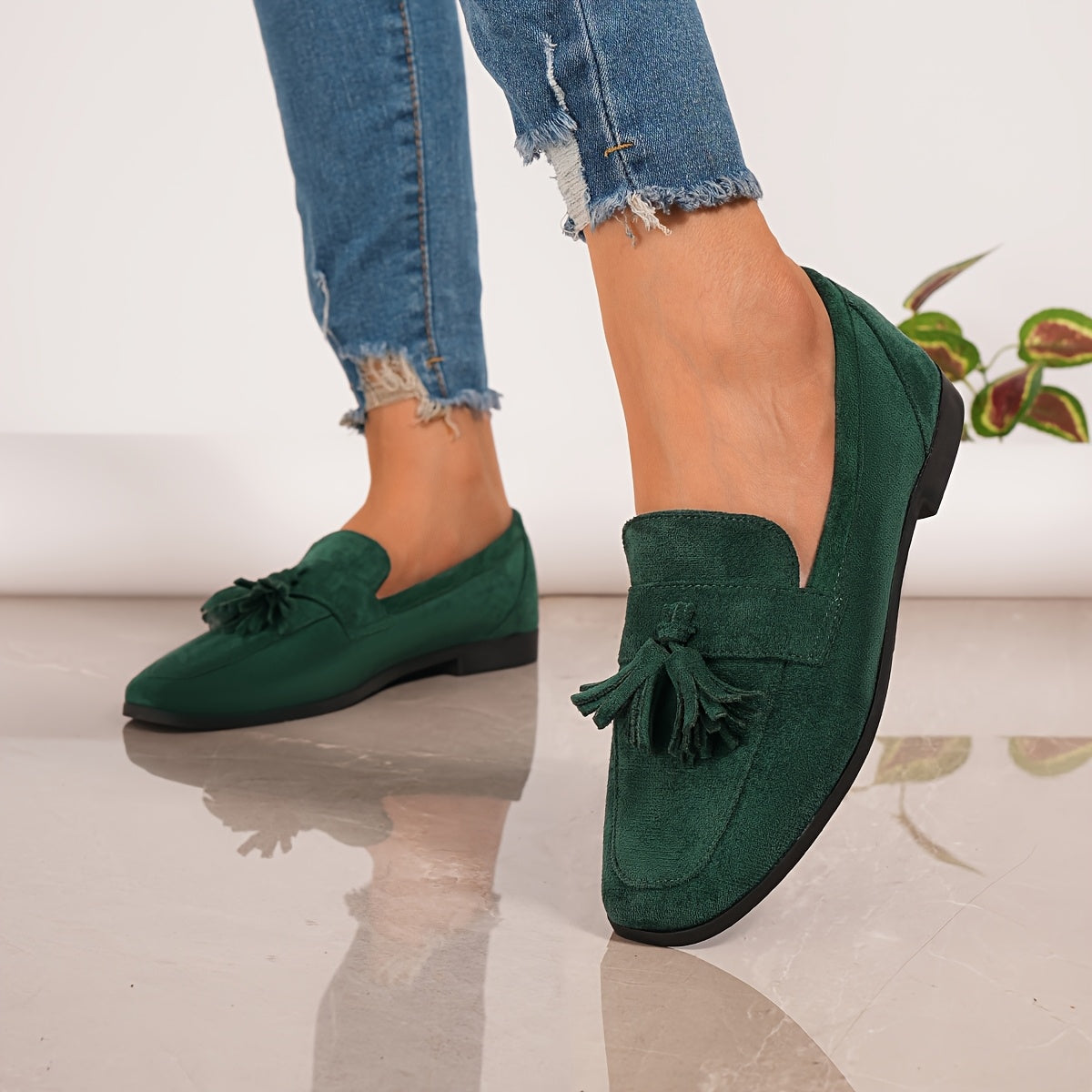 Lorae | Textured Tassel Loafers