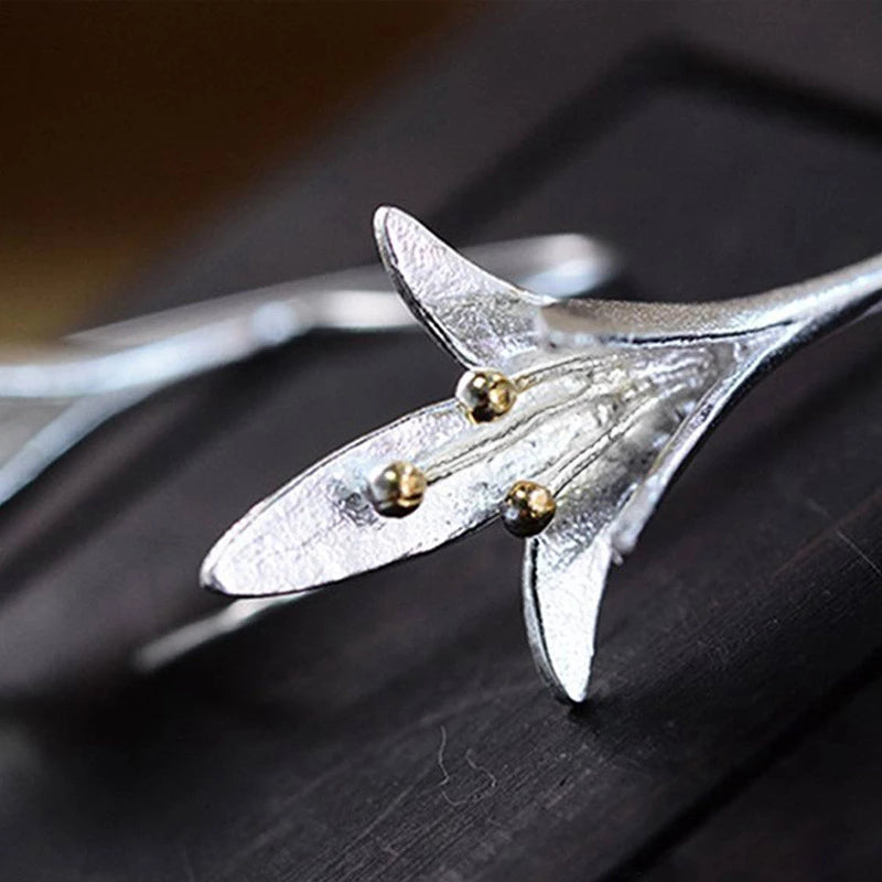 Exclusive Silver Floral | Earrings