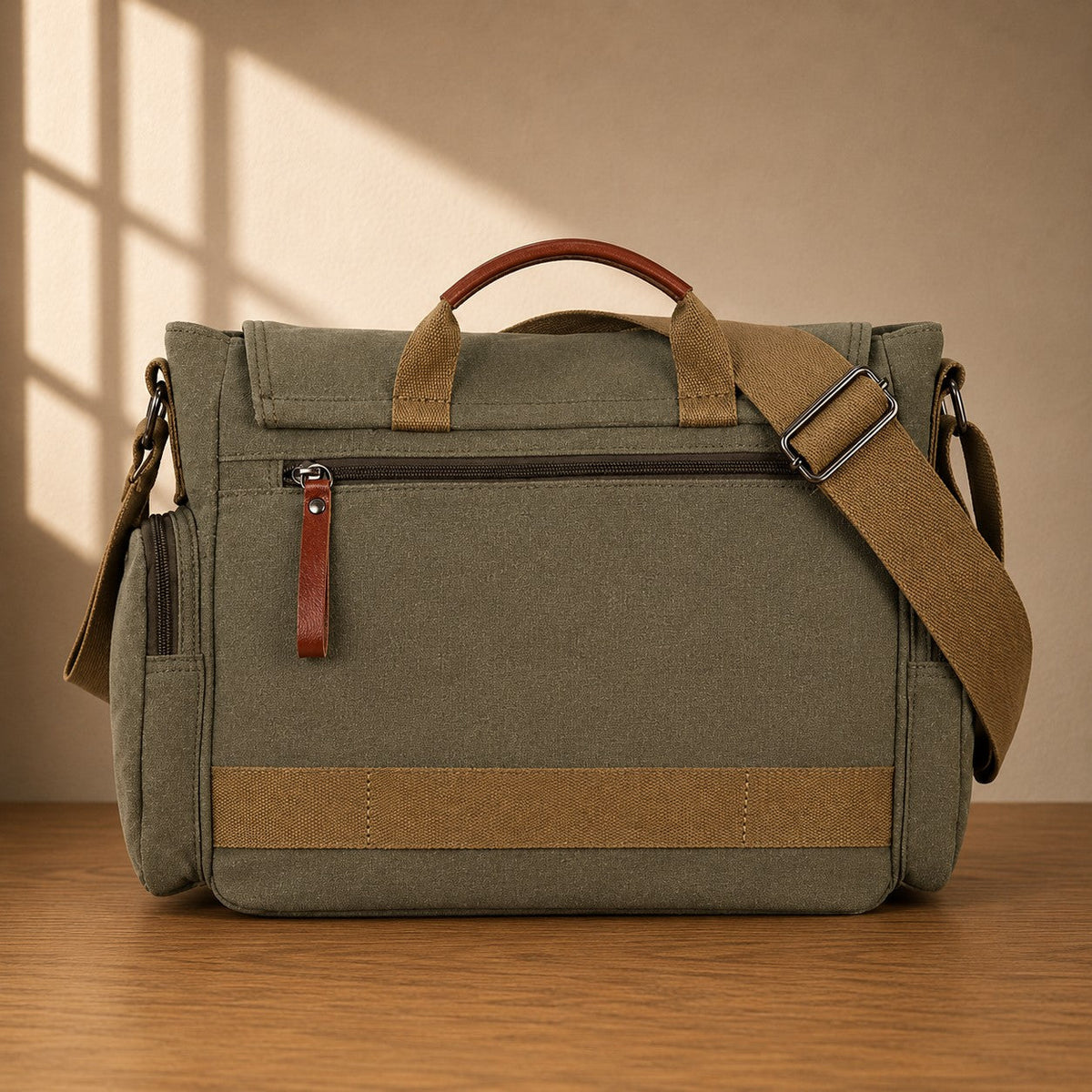 RUGGED CANVAS POSTMAN BAGS