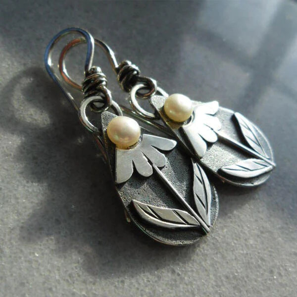 Vintage Tear Flower | Earrings