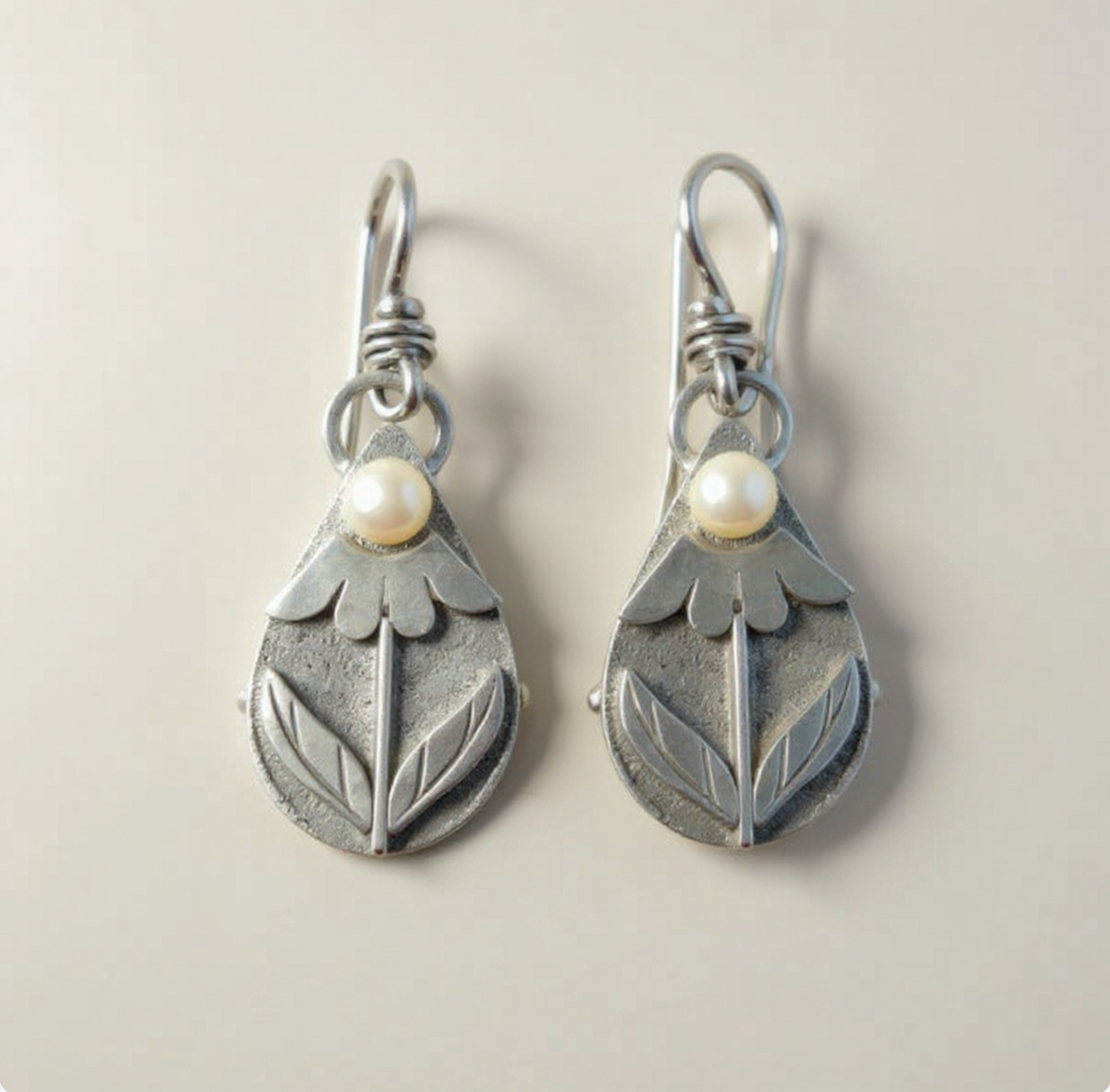 Vintage Tear Flower | Earrings